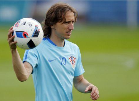 扎金花资金链管理：如何在大波动的对局中保持不清袋。（扎金花资金管理：如何在大波动对局中避免清袋）