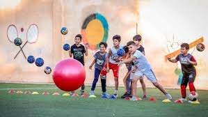 【日职】佐佐木俊辅首打席轰全垒打 中山再补3分 巨人首局狂攻4分｜日本职棒